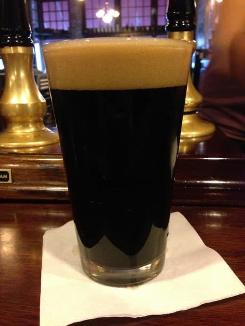 Town Hall Brewery Publican Porter